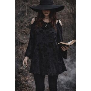 Bobeau Black Velvet Burnout Floral Cold Shoulder Tunic Top L Witchy